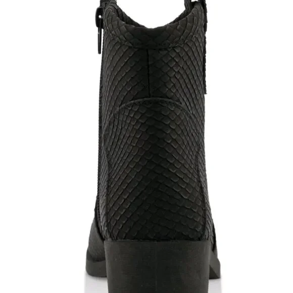 Rouge Helium! Ladies Black Cowboy Style Ankle Boots Faux Snakeskin Size 9 - Picture 3 of 3